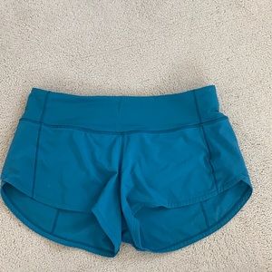 Lululemon speed up teal shorts